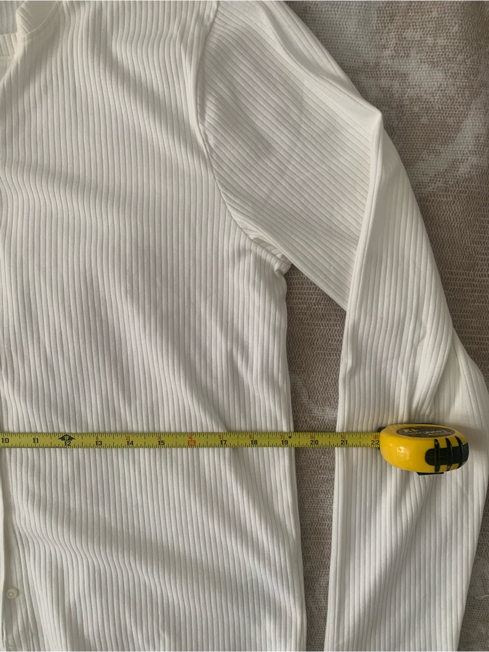 GAP Factory Button-Front Ribbed Cardigan - Picture 4 of 5